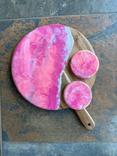 Load image into Gallery viewer, RESIN - Pick your Design - (Deposit) Sat 8th Mar 12:00pm - 2:00pm
